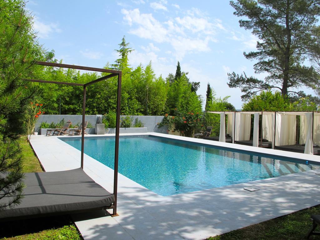 Chambres De L'Artemise & Spa Uzès Exteriör bild
