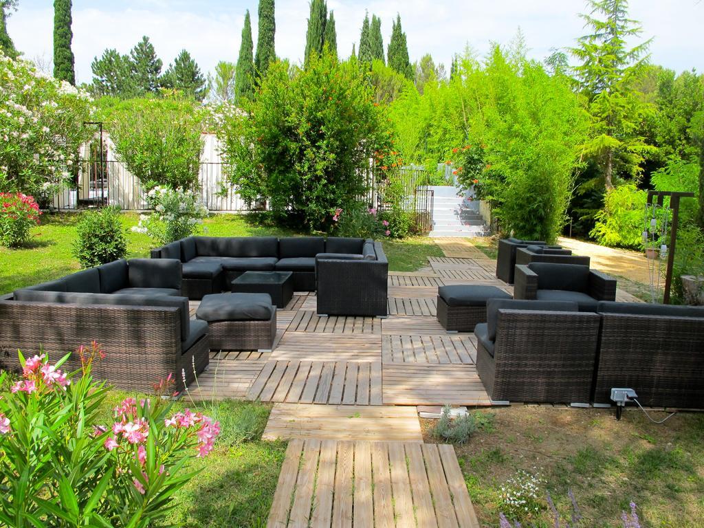 Chambres De L'Artemise & Spa Uzès Exteriör bild