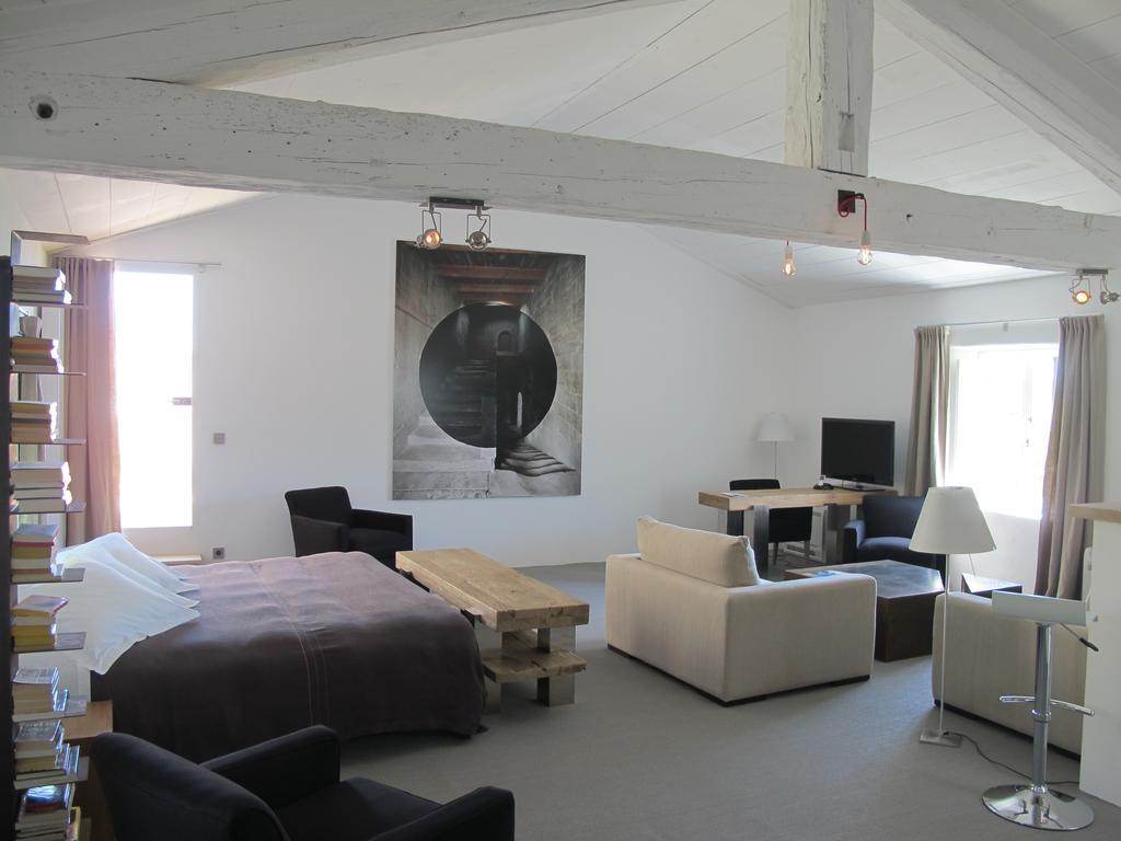 Chambres De L'Artemise & Spa Uzès Exteriör bild