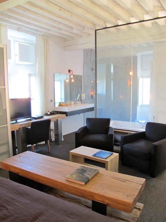 Chambres De L'Artemise & Spa Uzès Exteriör bild