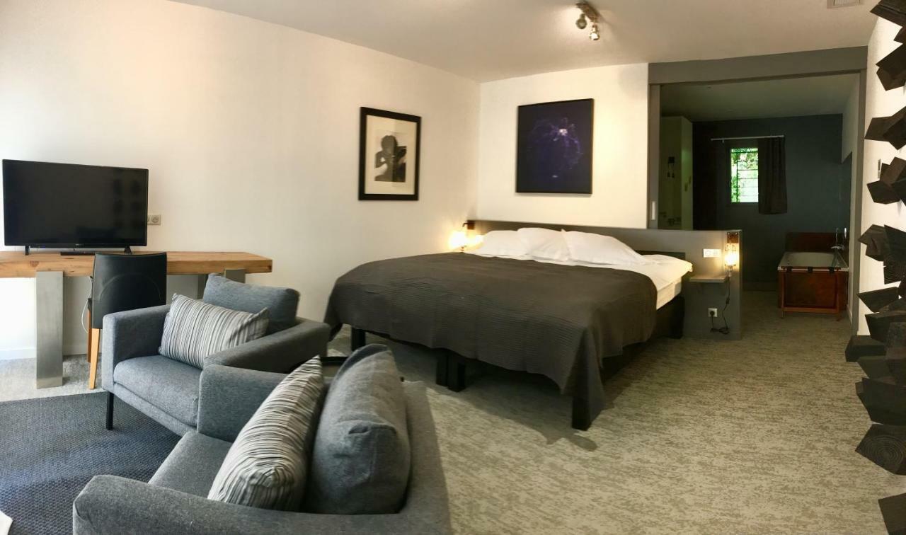 Chambres De L'Artemise & Spa Uzès Exteriör bild