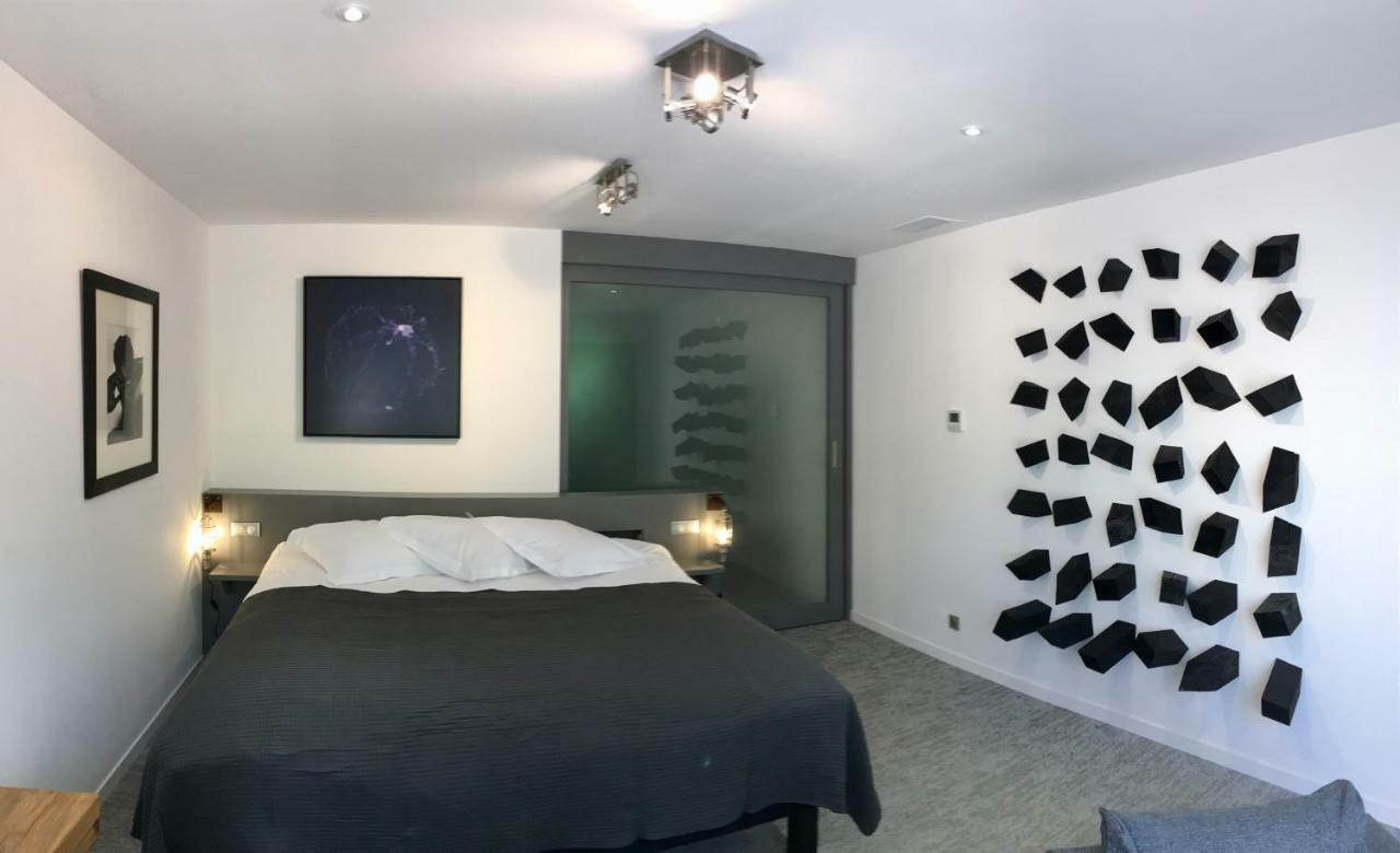 Chambres De L'Artemise & Spa Uzès Exteriör bild